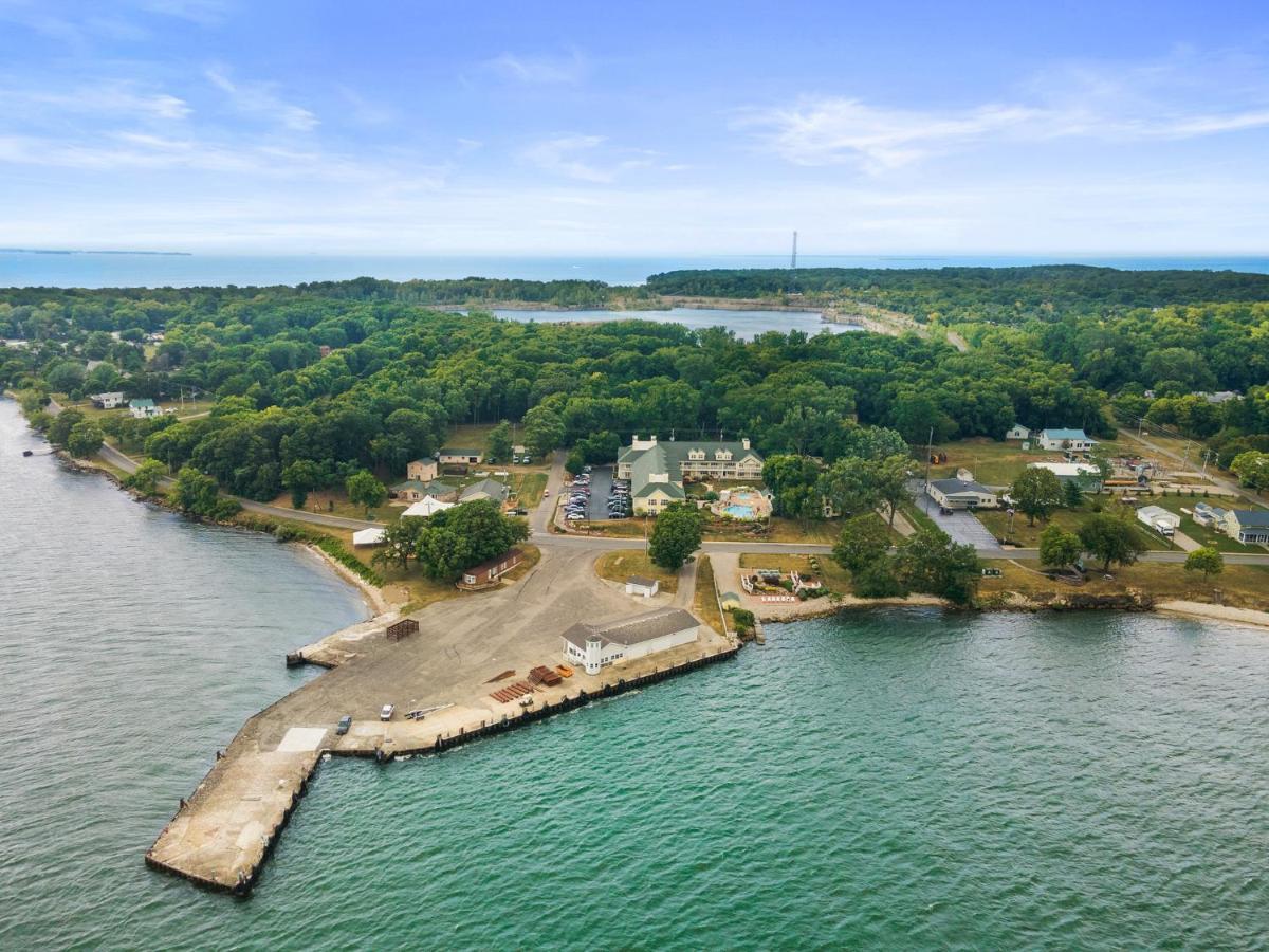 Kelleys Island Venture Resort Exterior photo