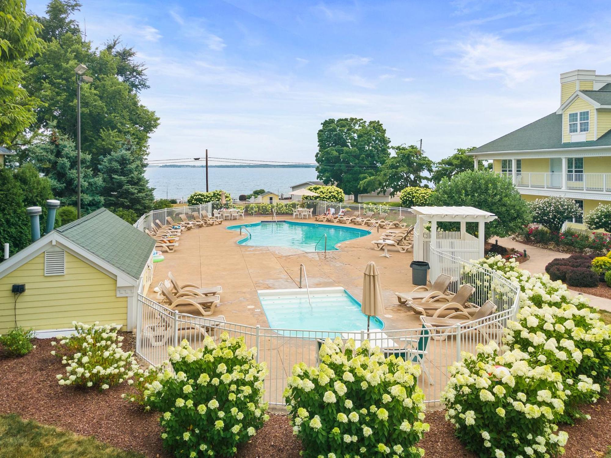 Kelleys Island Venture Resort Exterior photo